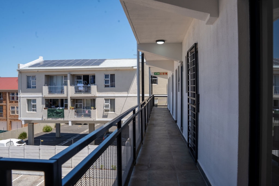 1 Bedroom Property for Sale in Durbanville Western Cape